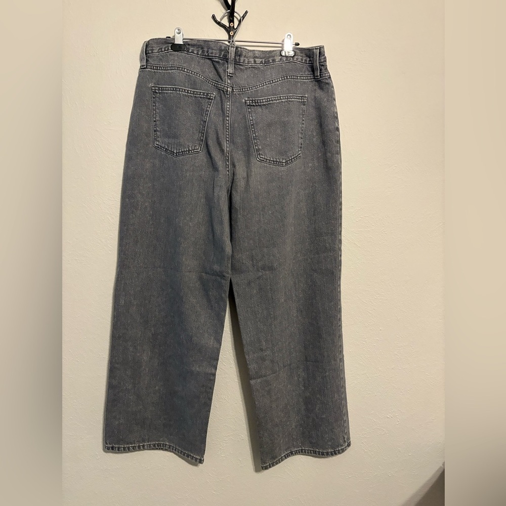 High Rise Black Jeans - Picture 2 of 3